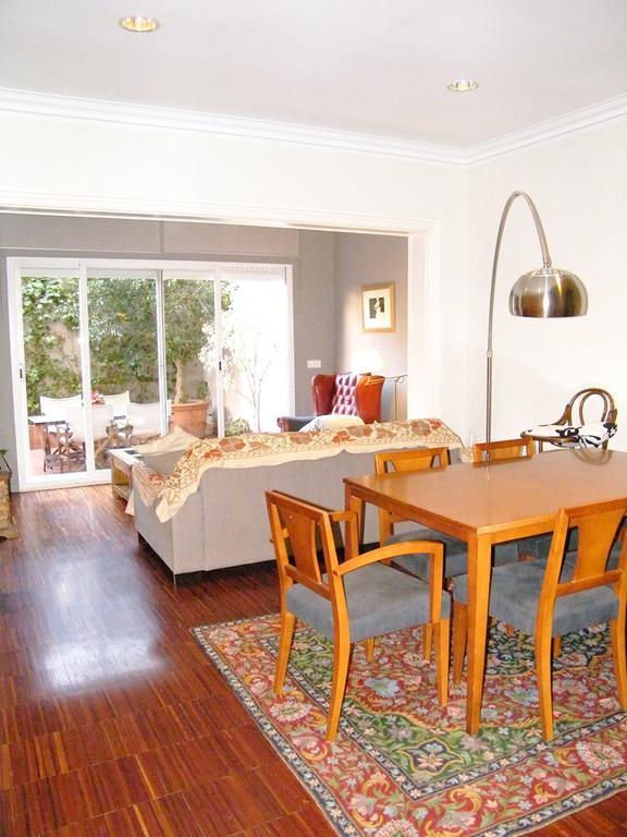 Suitur Courtyard Apartment Barcelona Ngoại thất bức ảnh