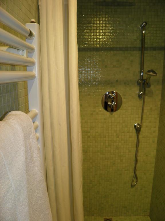 Suitur Courtyard Apartment Barcelona Ngoại thất bức ảnh