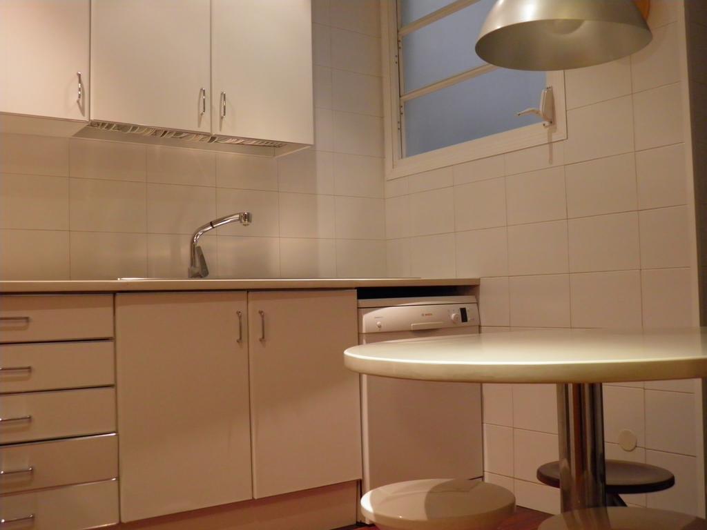 Suitur Courtyard Apartment Barcelona Ngoại thất bức ảnh