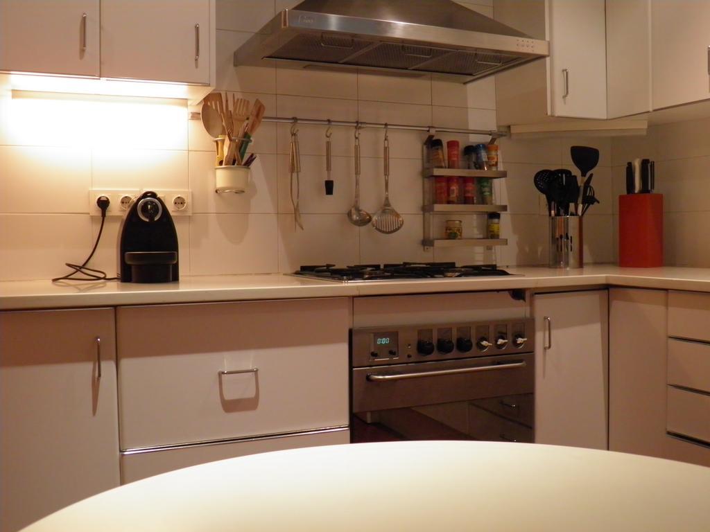 Suitur Courtyard Apartment Barcelona Ngoại thất bức ảnh