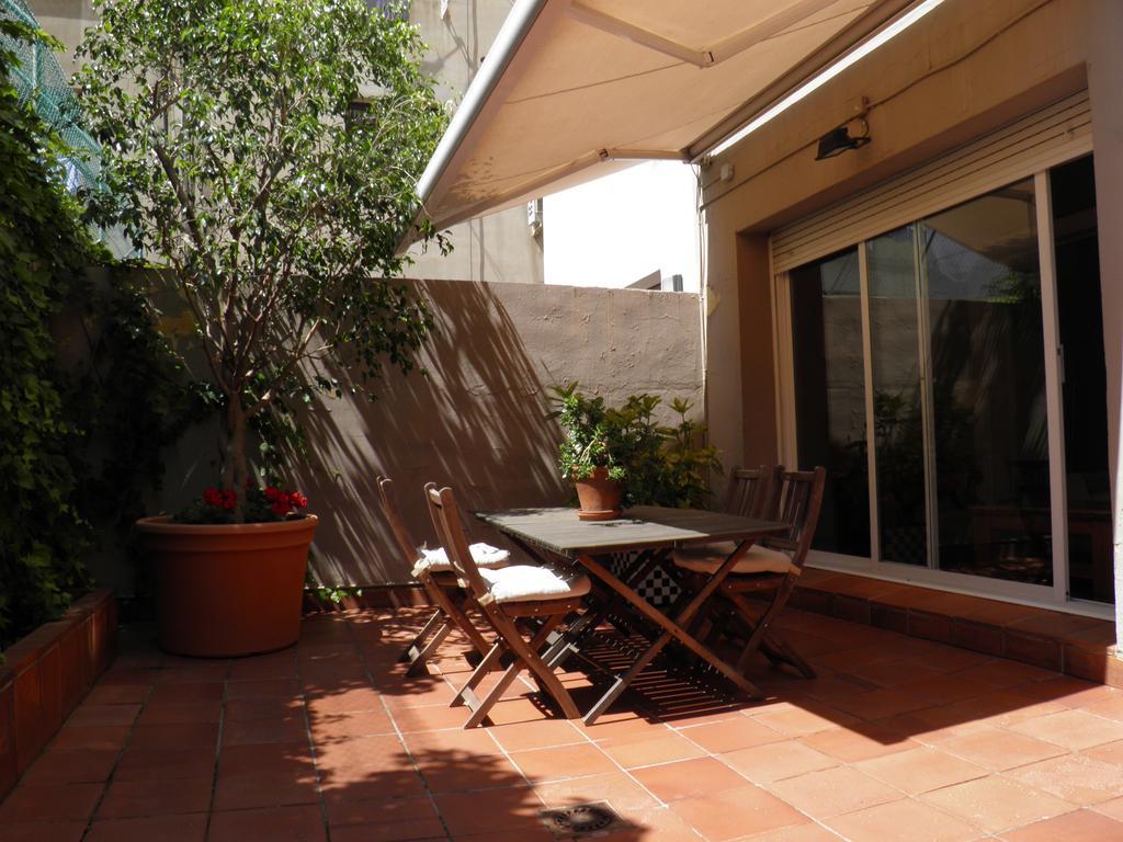 Suitur Courtyard Apartment Barcelona Ngoại thất bức ảnh