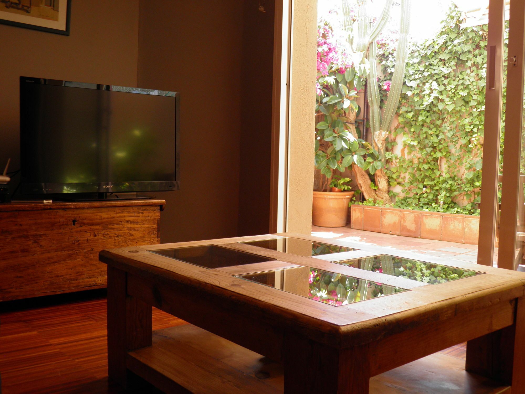 Suitur Courtyard Apartment Barcelona Ngoại thất bức ảnh